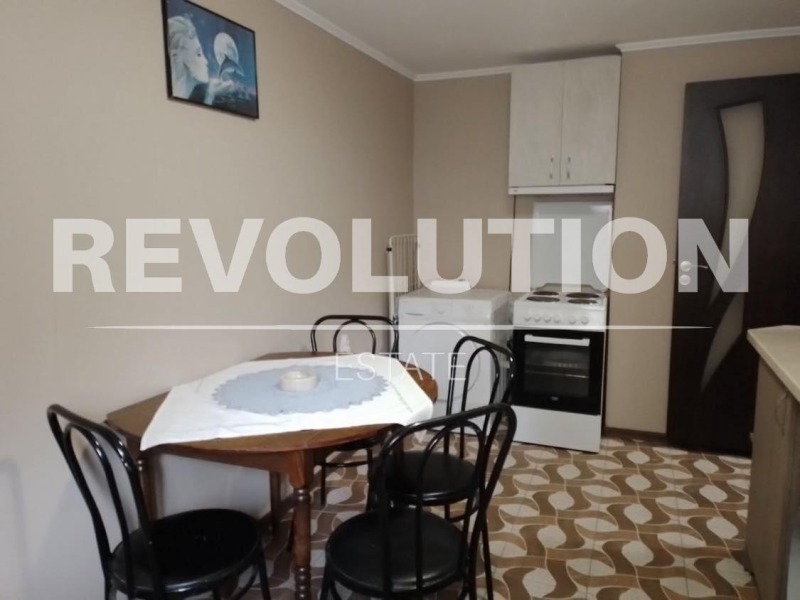 De inchiriat  2 dormitoare Varna , Țentâr , 76 mp | 76427783 - imagine [8]