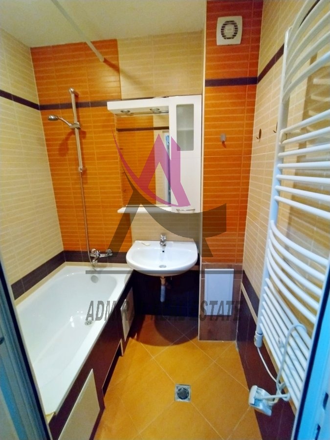 Дава под наем 3-СТАЕН, гр. Варна, Левски 1, снимка 4 - Апартаменти - 52492569