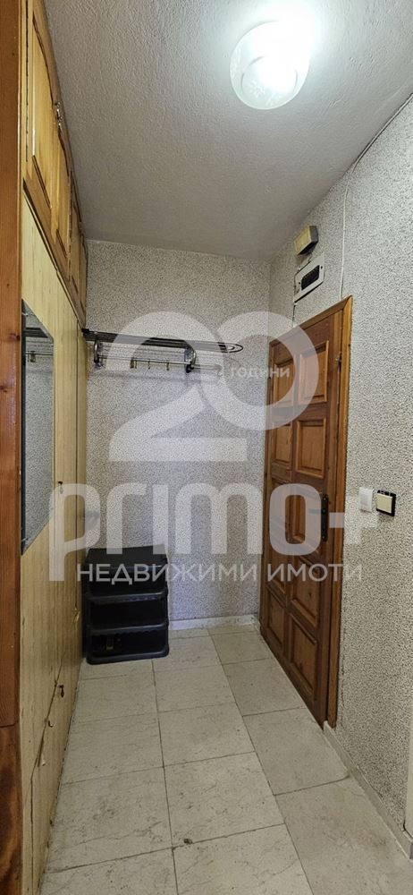 Дава под наем 3-СТАЕН, гр. Велико Търново, Колю Фичето, снимка 8 - Апартаменти - 53411231