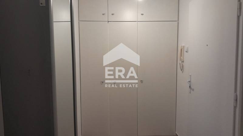 Do wynajęcia  Studio Sofia , Mladost 4 , 45 mkw | 96378998 - obraz [4]