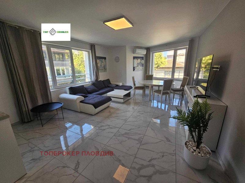 Para alugar  3 quartos Plovdiv , Mladejki Halm , 160 m² | 35935644