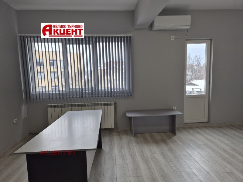 Дава под наем ОФИС, гр. Велико Търново, Център, снимка 2 - Офиси - 53097904