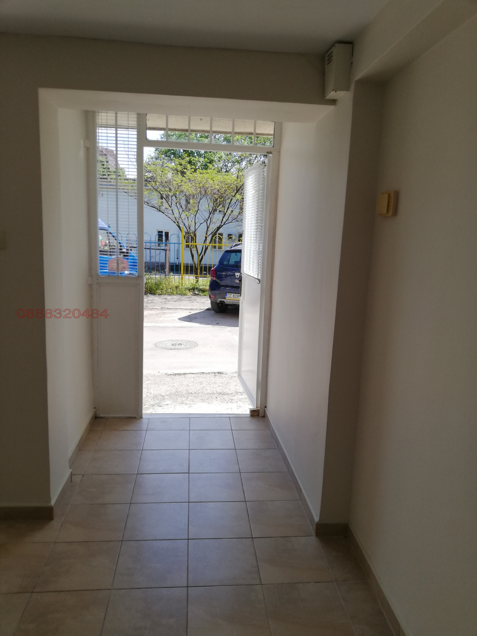 Дава под наем МАГАЗИН, гр. Варна, Трошево, снимка 5 - Магазини - 53679497