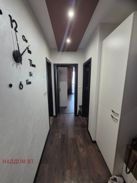 1 quarto Kartala, Veliko Tarnovo