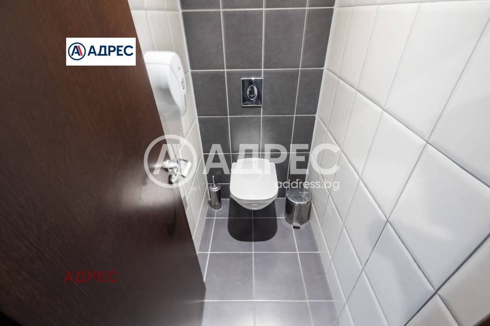 Дава под наем ОФИС, гр. Варна, Център, снимка 15 - Офиси - 54921909