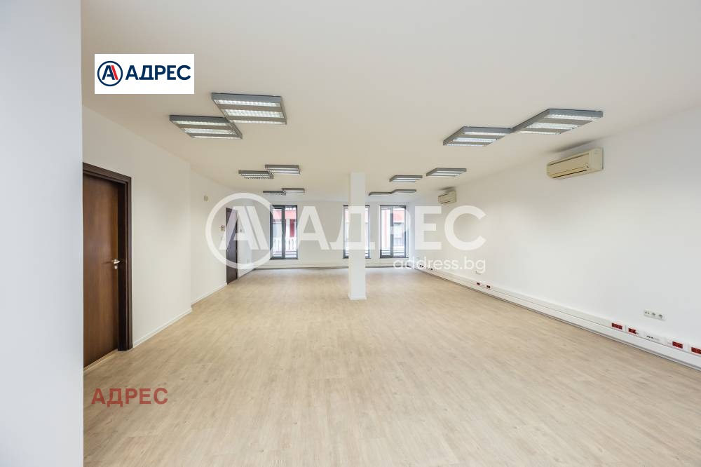 Дава под наем ОФИС, гр. Варна, Център, снимка 3 - Офиси - 54921909