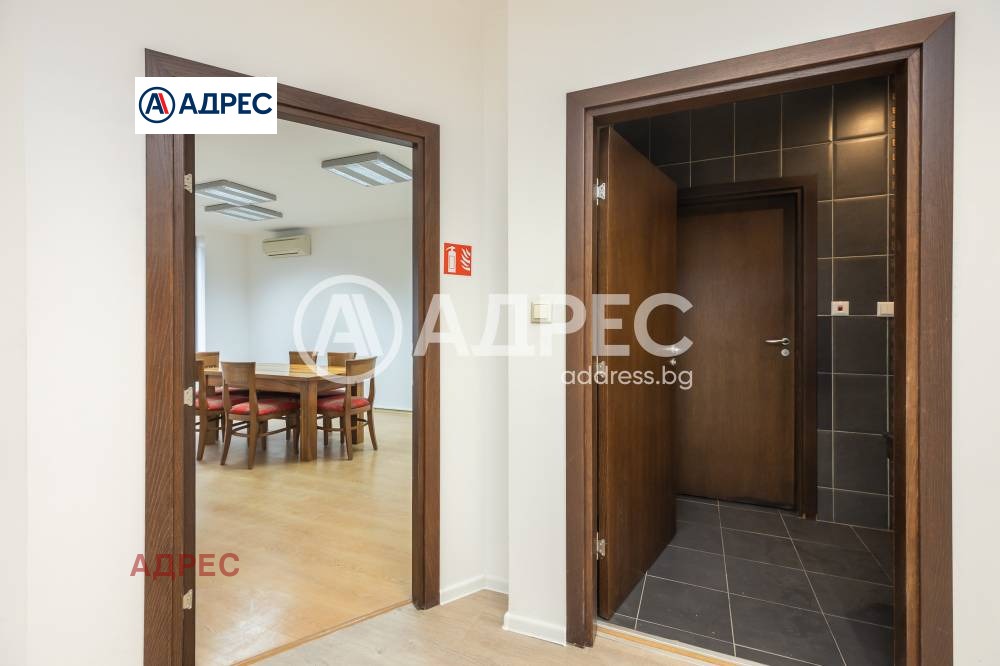 Дава под наем ОФИС, гр. Варна, Център, снимка 17 - Офиси - 54921909