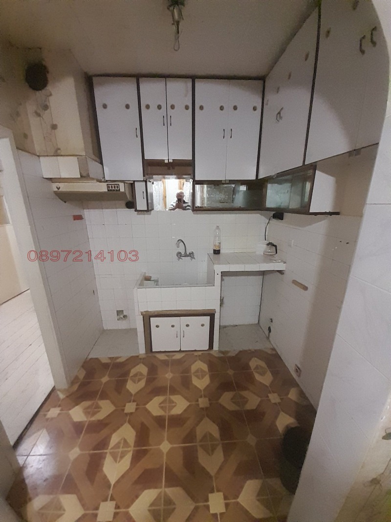 Te huur  2 slaapkamers Varna , Vazrazjdane 1 , 70 m² | 41921629