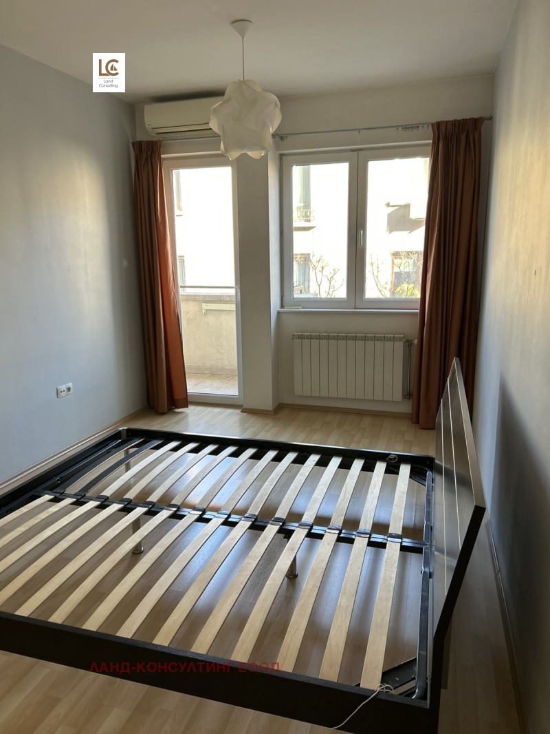 Дава под наем 4-СТАЕН, гр. София, Център, снимка 10 - Апартаменти - 52800838