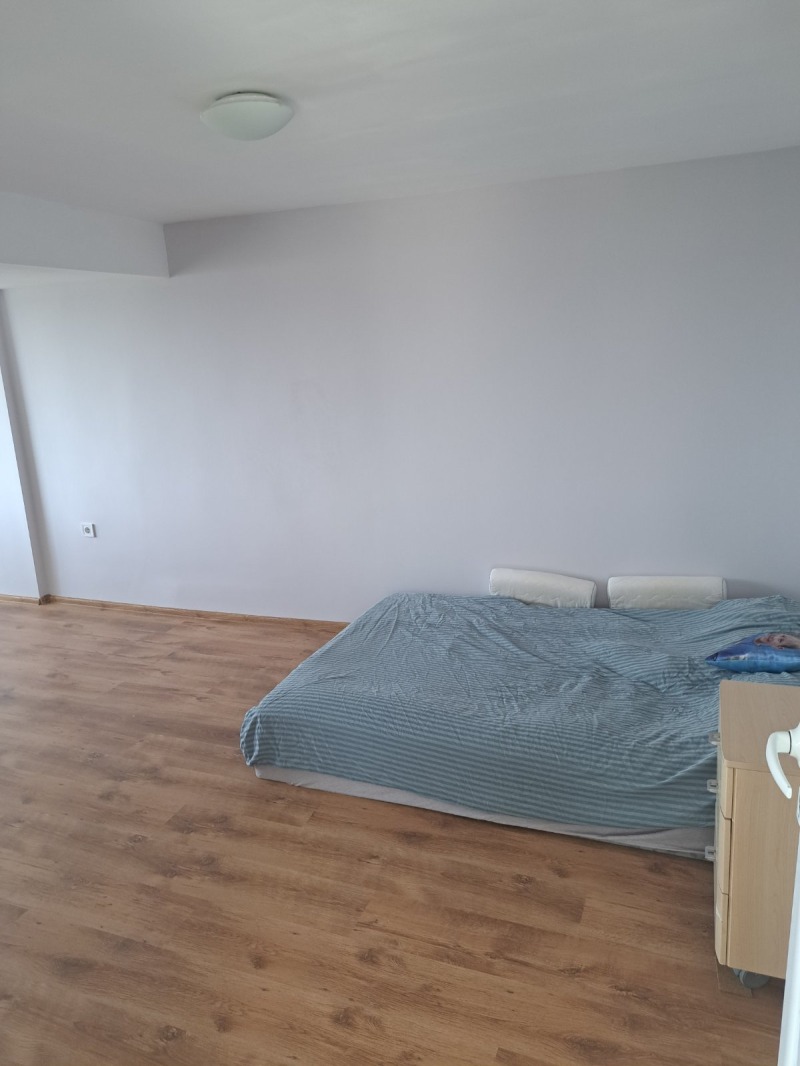 Дава под наем  Къща град Варна , м-т Пчелина , 240 кв.м | 65696766 - изображение [11]