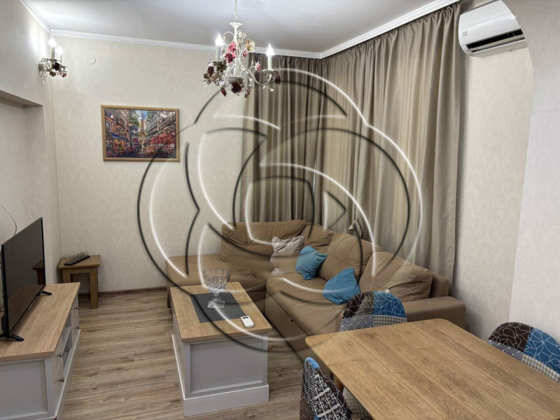 Дава под Наем 2-СТАЕН в град Пловдив, Център - 60 кв.м / 500 € » 977.92 лв., ДЖИ ЕН ДИ СЪРВИСИС ЕООД