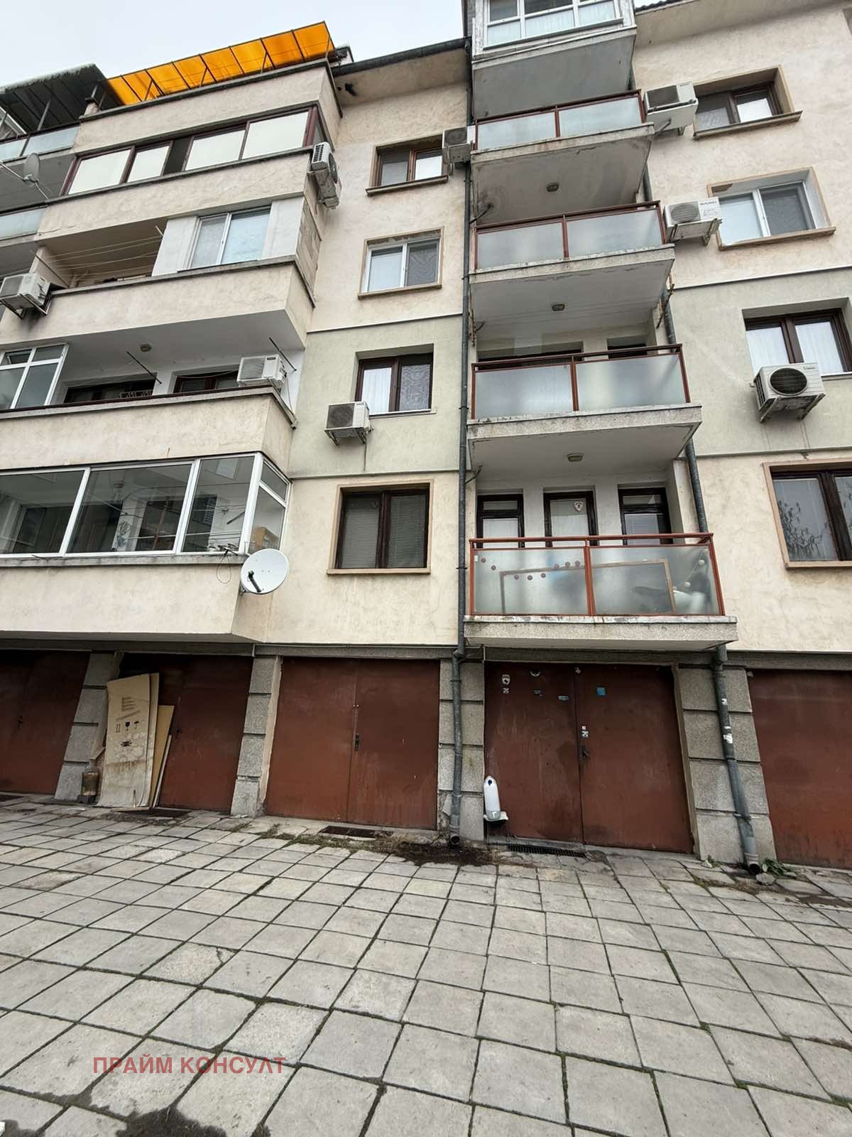 ���� ��� ���� 3-����� | Imot.bg � ����������� 12