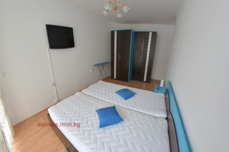 Da affittare  2 camere da letto Ruse , Tsentar , 103 mq | 43140385 - Immagine [2]