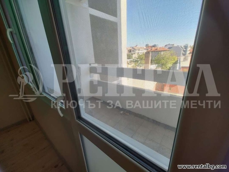 En renta  1 dormitorio Plovdiv , Tsentar , 75 metros cuadrados | 59891817 - imagen [13]