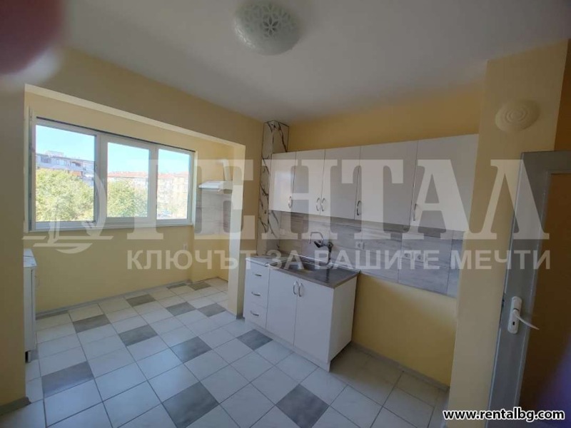 En renta  1 dormitorio Plovdiv , Tsentar , 75 metros cuadrados | 59891817 - imagen [3]