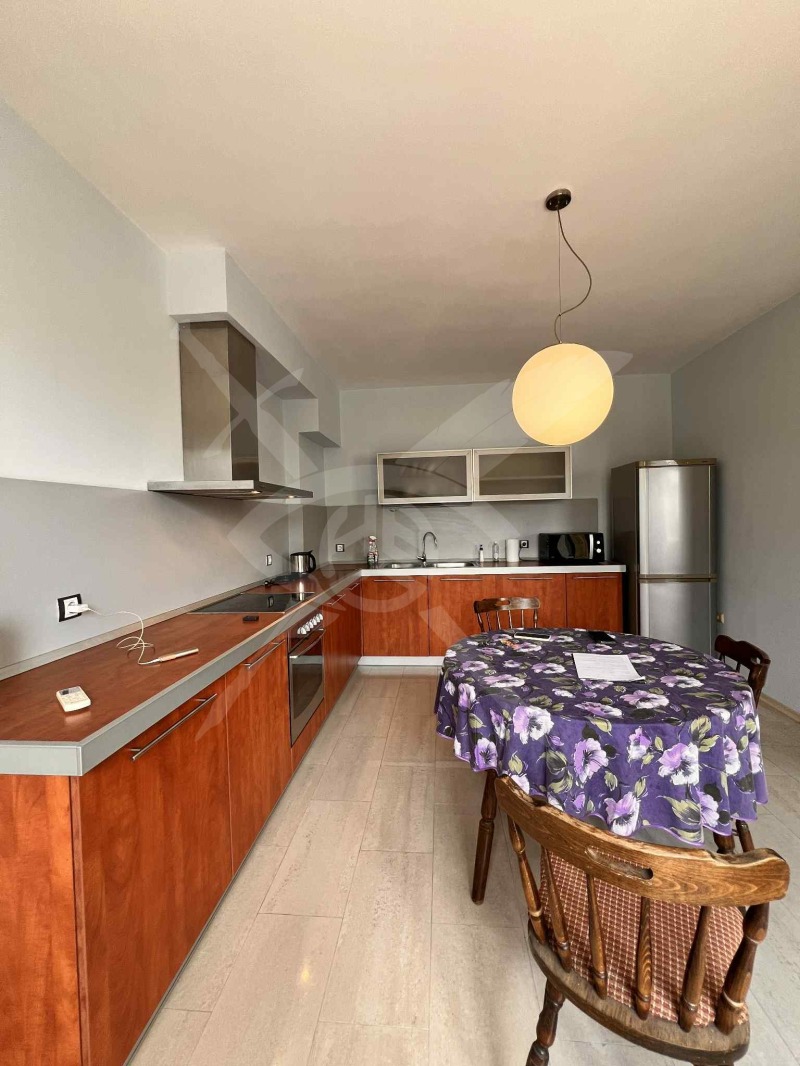 Под наем 3-СТАЕН, град Варна, Център • 900 € • 72203748 — Holmes.bg