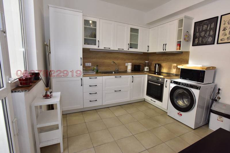 Дава под наем 3-СТАЕН, гр. София, Център, снимка 9 - Апартаменти - 52978294