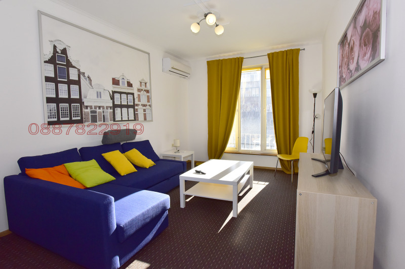 Дава под наем 3-СТАЕН, гр. София, Център