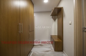 2-стаен град София, Лозенец 8