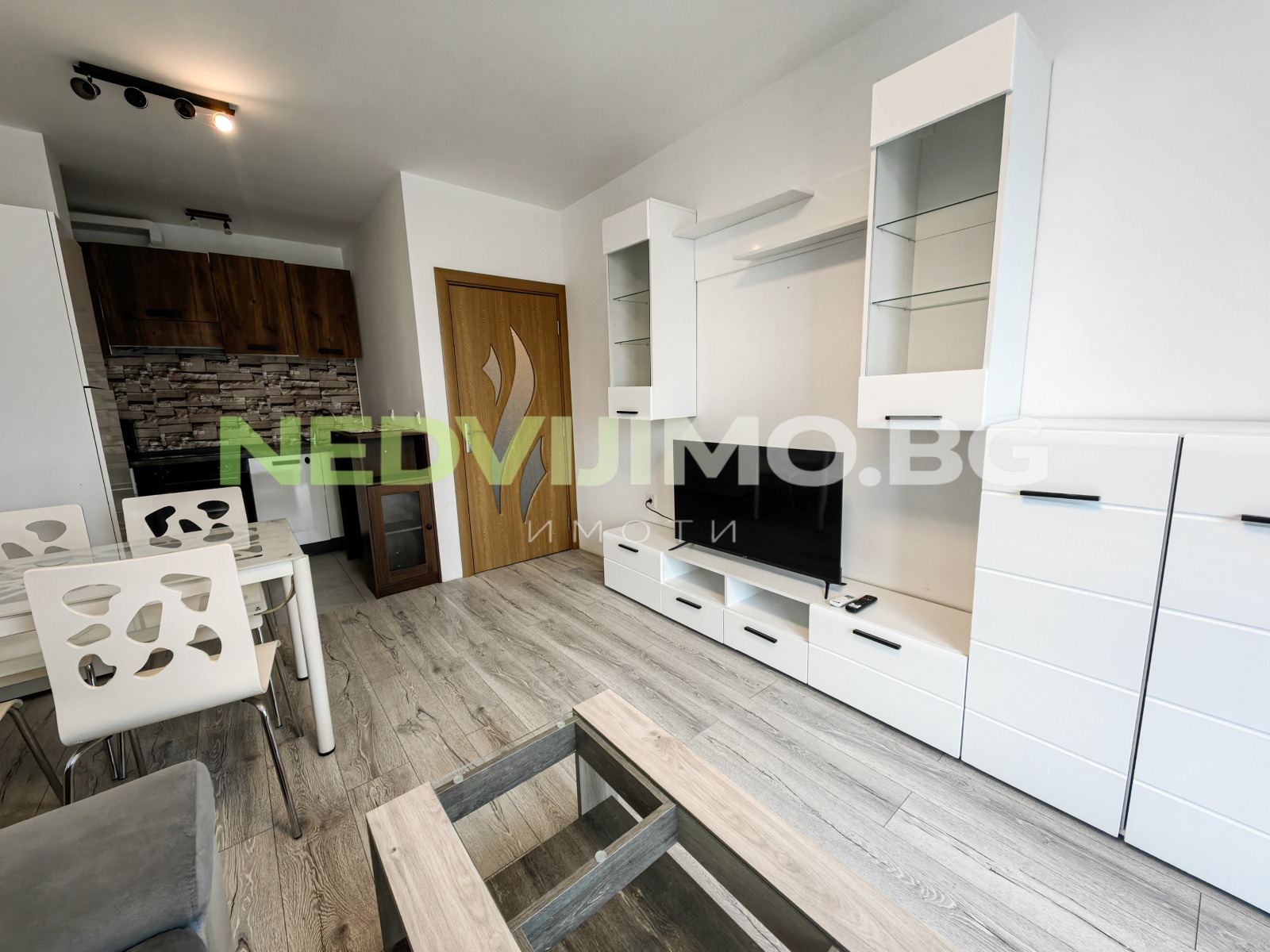 Дава под наем 2-СТАЕН, гр. Варна, м-т Пчелина, снимка 3 - Апартаменти - 53913869