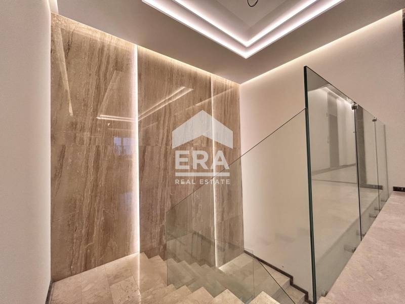 Дава под наем  Офис град София , Кръстова вада , 258 кв.м | 71014846 - изображение [6]