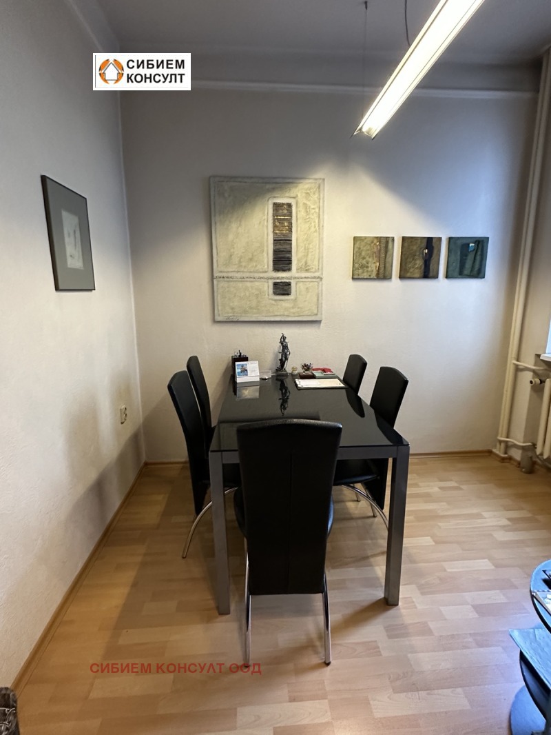 Издаје се  Канцеларија Софија , Центар , 50 м2 | 93253733 - слика [4]
