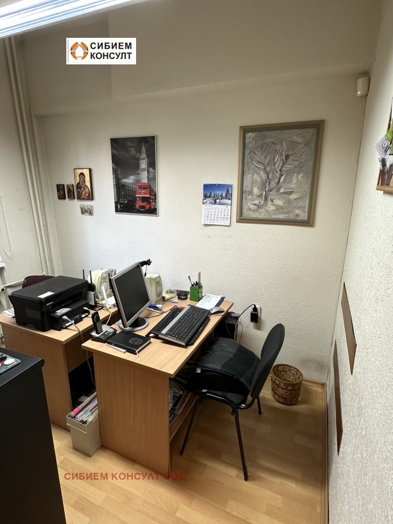 Издаје се  Канцеларија Софија , Центар , 50 м2 | 93253733 - слика [10]