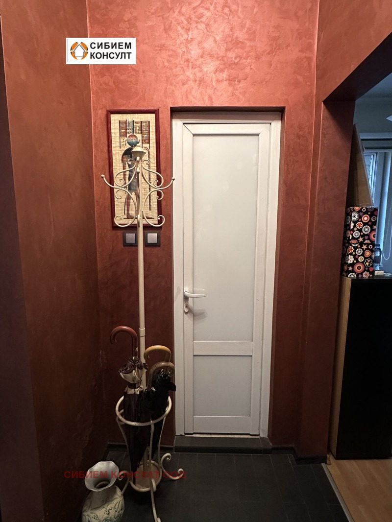 Издаје се  Канцеларија Софија , Центар , 50 м2 | 93253733 - слика [12]