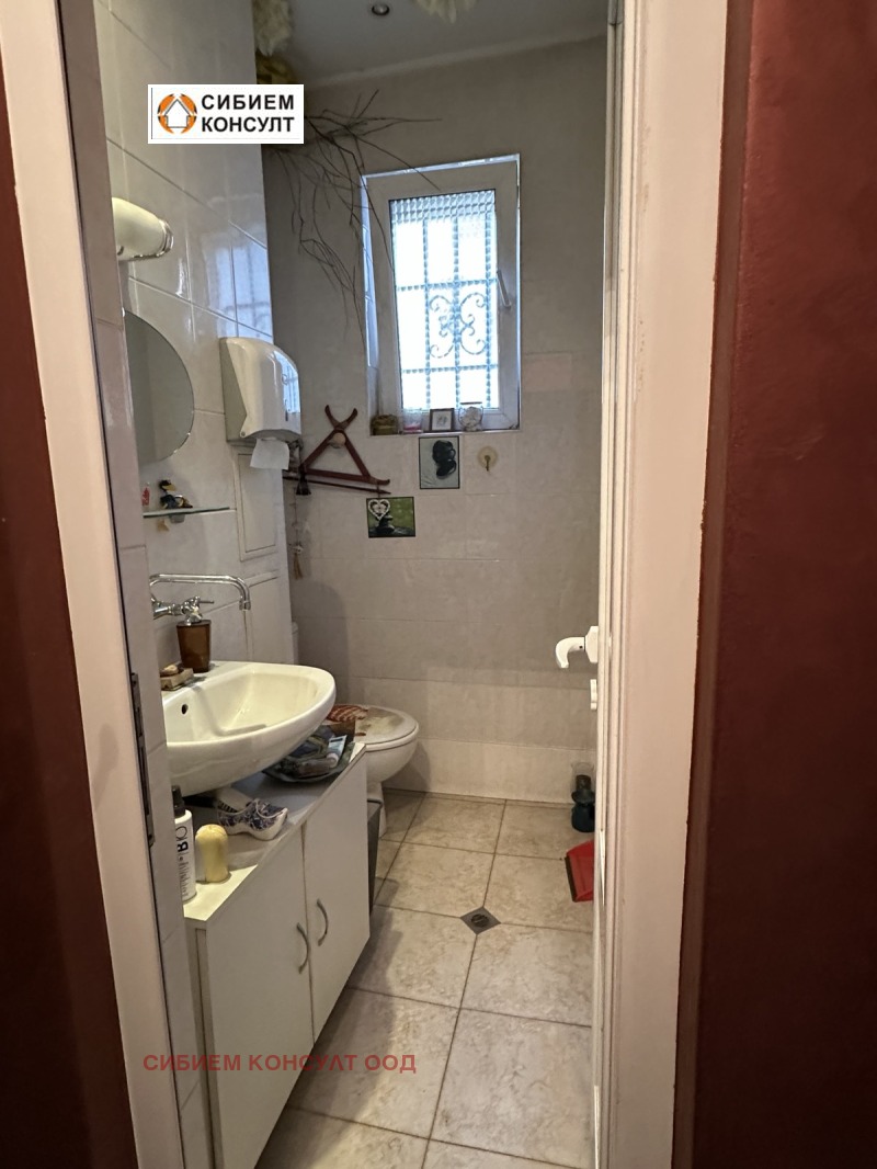 Издаје се  Канцеларија Софија , Центар , 50 м2 | 93253733 - слика [13]