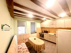 Te huur Studio