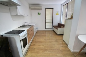 2 bedroom Vazrazhdane, Burgas 3