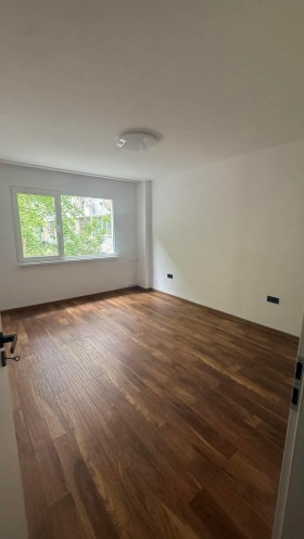 ���� ��� ���� 3-����� | Imot.bg � ����� ������ 2