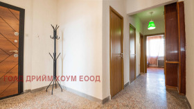 3 sovrum Centar, Burgas 6