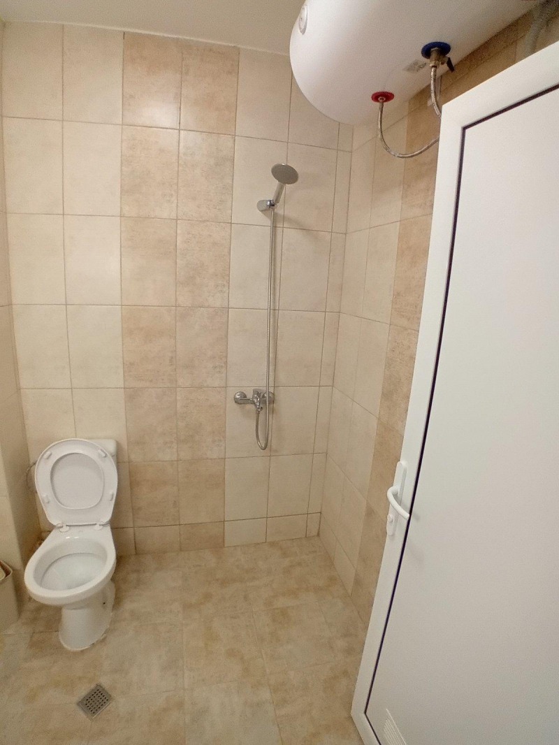 En renta  1 dormitorio Plovdiv , Ostromila , 70 metros cuadrados | 23853956 - imagen [6]