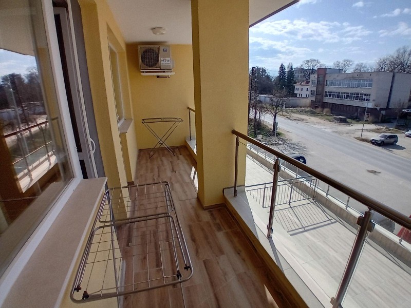 En renta  1 dormitorio Plovdiv , Ostromila , 70 metros cuadrados | 23853956 - imagen [7]