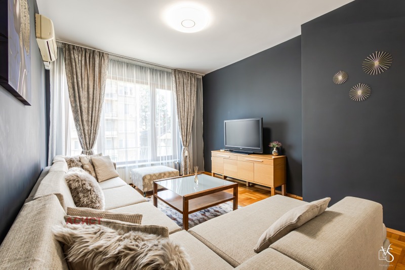 Do wynajęcia  1 sypialnia Sofia , Centar , 70 mkw | 35679582 - obraz [5]