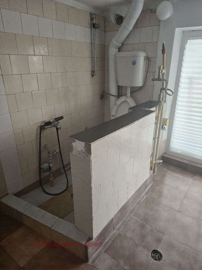 Vuokrattavana  Ullakko Sofia , Tsentar , 16 neliömetriä | 30808485 - kuva [6]