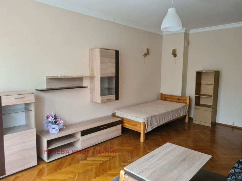 For Rent  Attic Sofia , Tsentar , 16 sq.m | 30808485