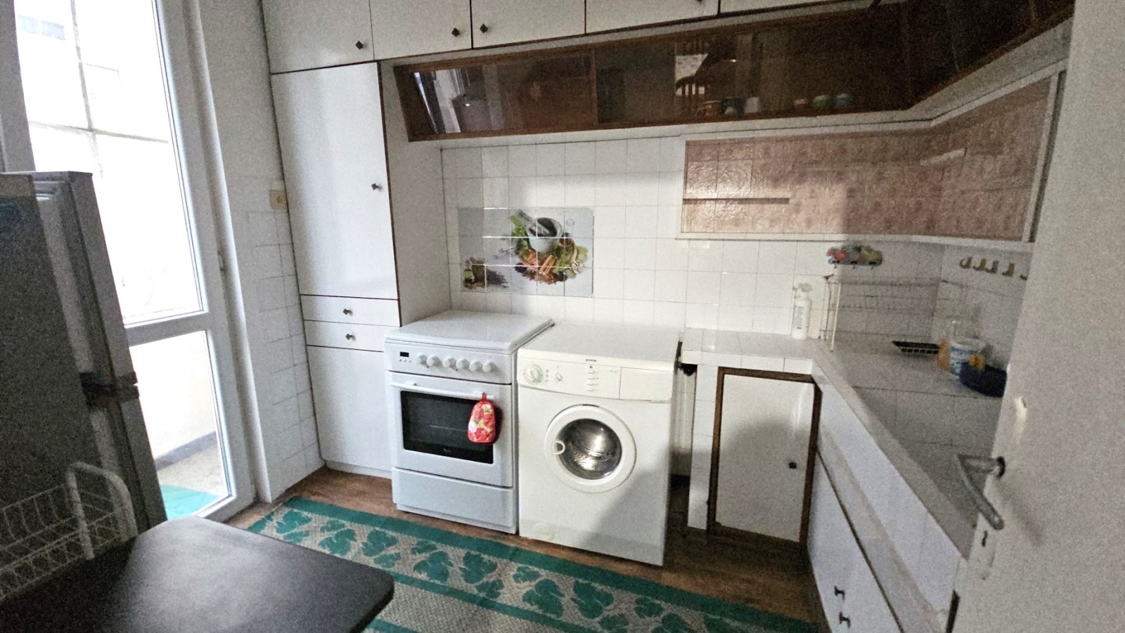 Дава под наем МНОГОСТАЕН, гр. Пловдив, Кючук Париж, снимка 5 - Апартаменти - 53926794