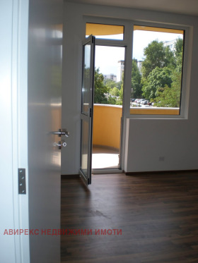 ���� ��� ���� 3-����� | Imot.bg � ����� ������ 6