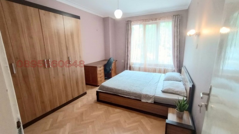 Издаје се  1 спаваћа соба Софија , Центар , 69 м2 | 71599483 - слика [4]