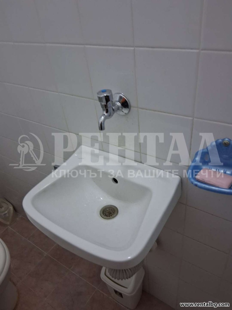 Da affittare  Ufficio Plovdiv , Vastanicheski , 20 mq | 35352110 - Immagine [6]