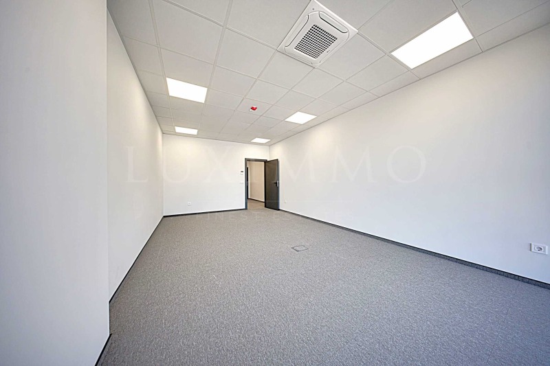 K pronájmu  Kancelář Sofia , Malinova dolina , 418 m2 | 30333384 - obraz [14]