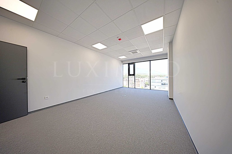 K pronájmu  Kancelář Sofia , Malinova dolina , 418 m2 | 30333384 - obraz [13]