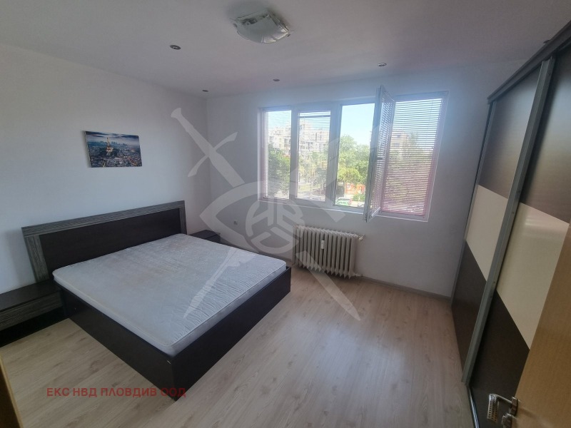 Дава под Наем 3-СТАЕН в град Пловдив, Кършияка - 100 кв.м / 650 € » 1 271.29 лв., КУЮМДЖИЕВА ЕСТЕЙТ