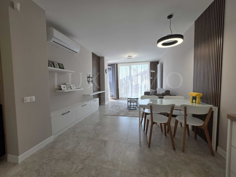 De inchiriat  1 dormitor Sofia , Țentâr , 73 mp | 56761177 - imagine [4]