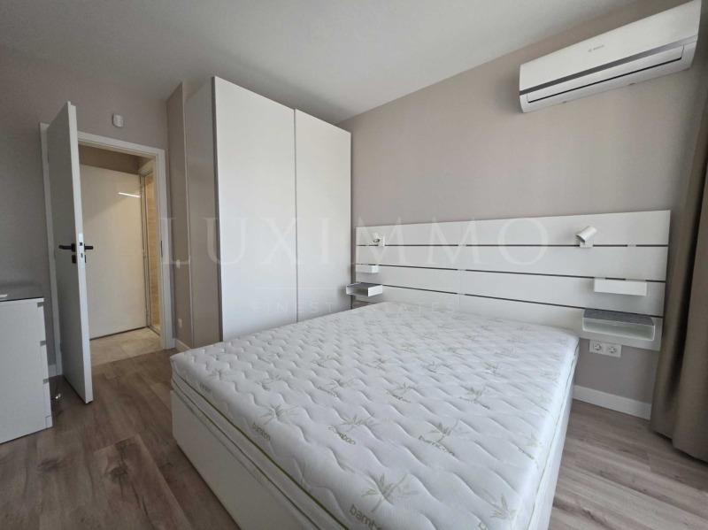 De inchiriat  1 dormitor Sofia , Țentâr , 73 mp | 56761177 - imagine [5]