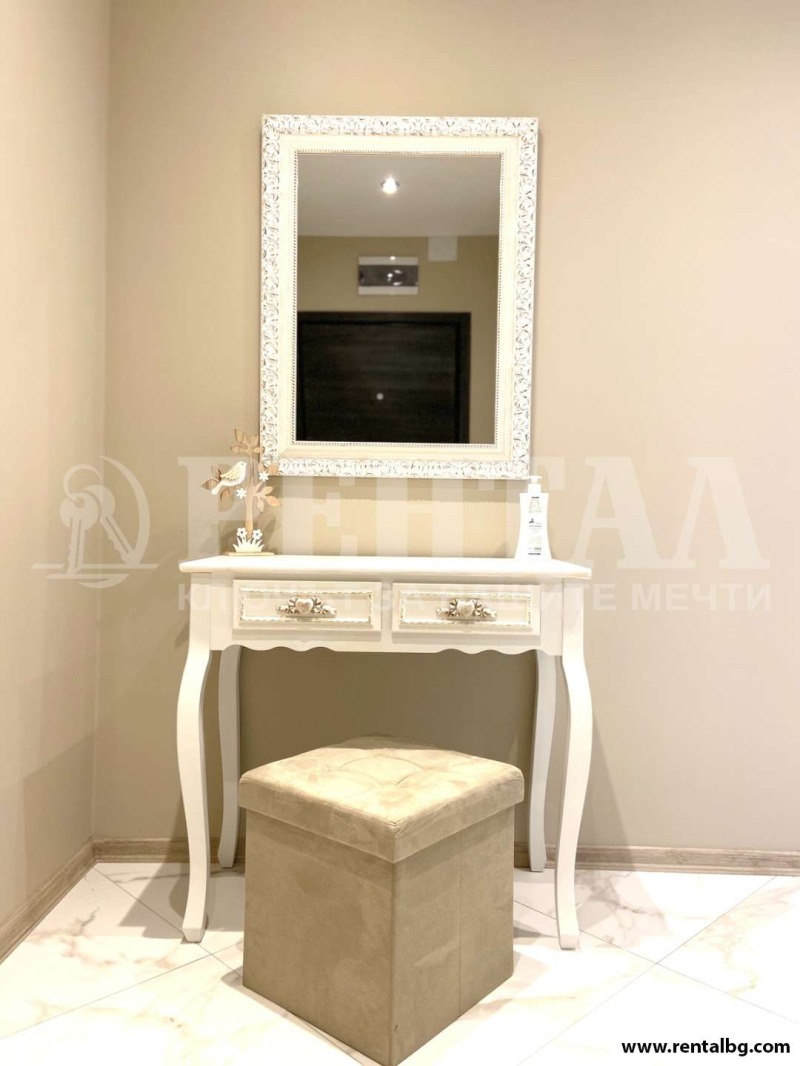 En renta  1 dormitorio Plovdiv , Tsentar , 68 metros cuadrados | 70416871 - imagen [17]