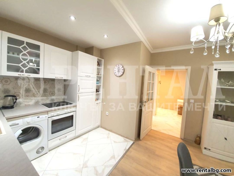 En renta  1 dormitorio Plovdiv , Tsentar , 68 metros cuadrados | 70416871 - imagen [5]