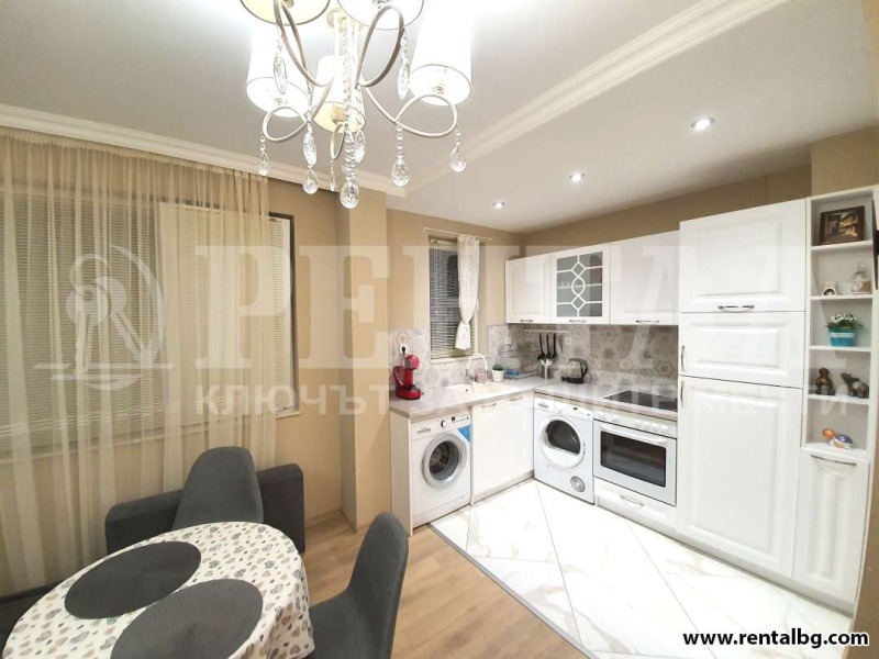En renta  1 dormitorio Plovdiv , Tsentar , 68 metros cuadrados | 70416871 - imagen [3]
